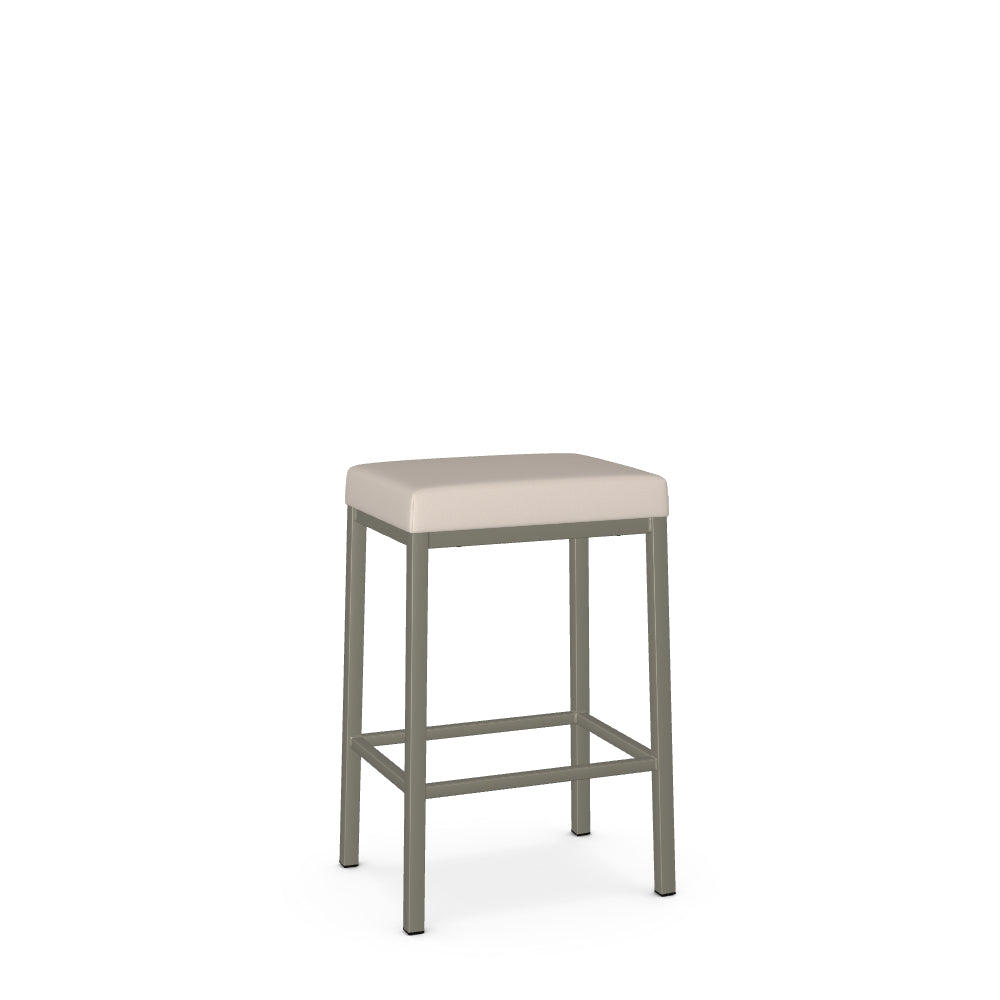 Bradly Stool