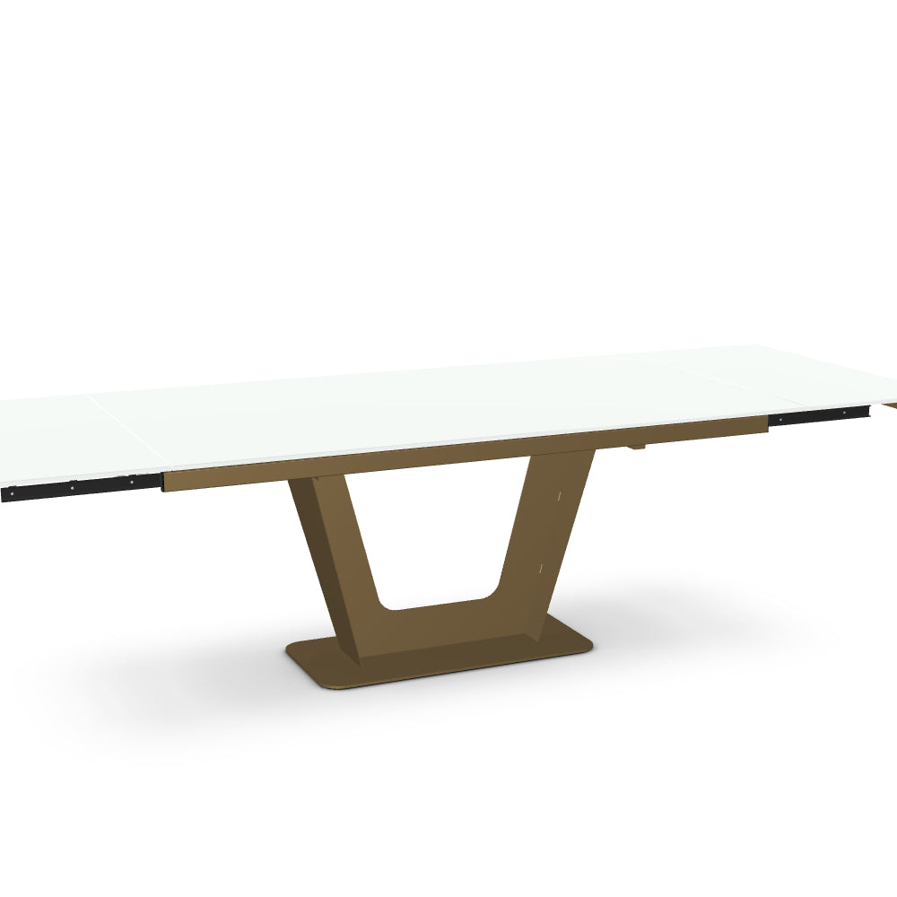 Amelia Extension Table